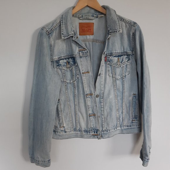 Levi's jean jacket - Picture 1 of 6
